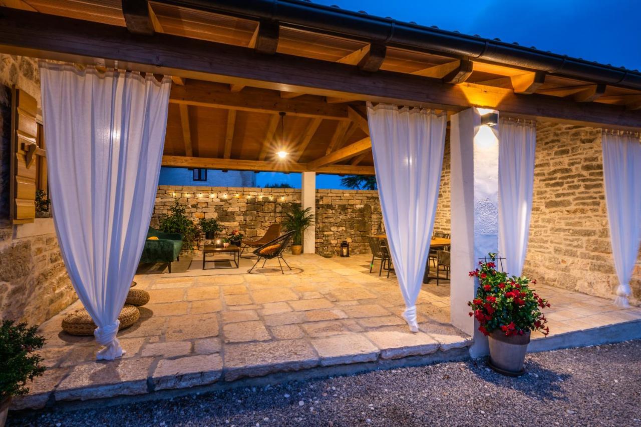 Honey House Villa Roial Екстериор снимка
