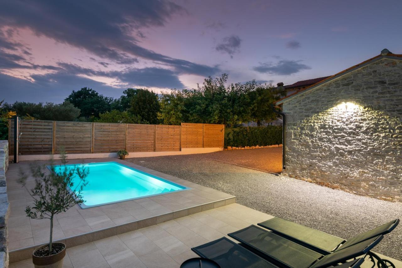 Honey House Villa Roial Екстериор снимка