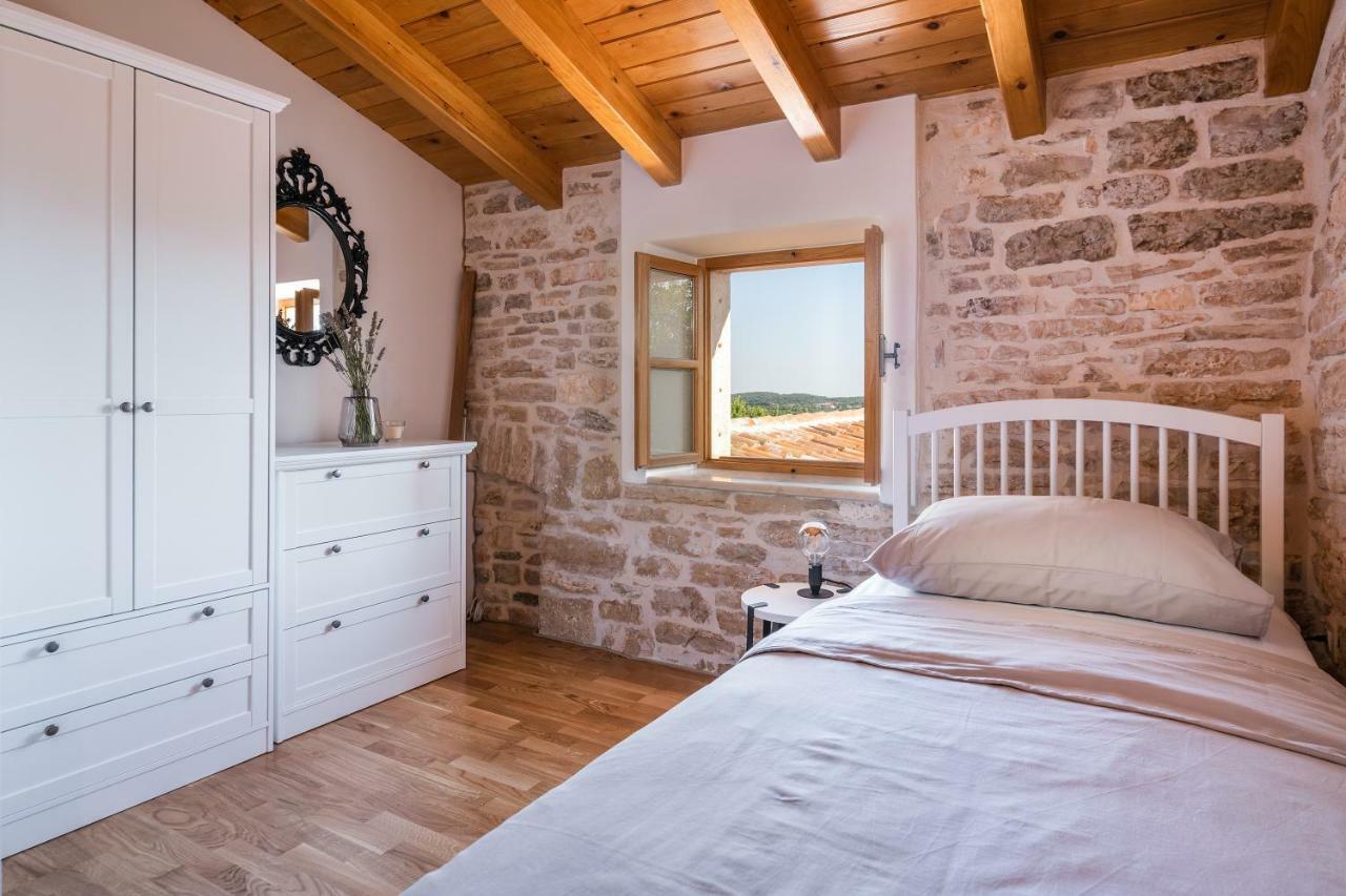 Honey House Villa Roial Екстериор снимка