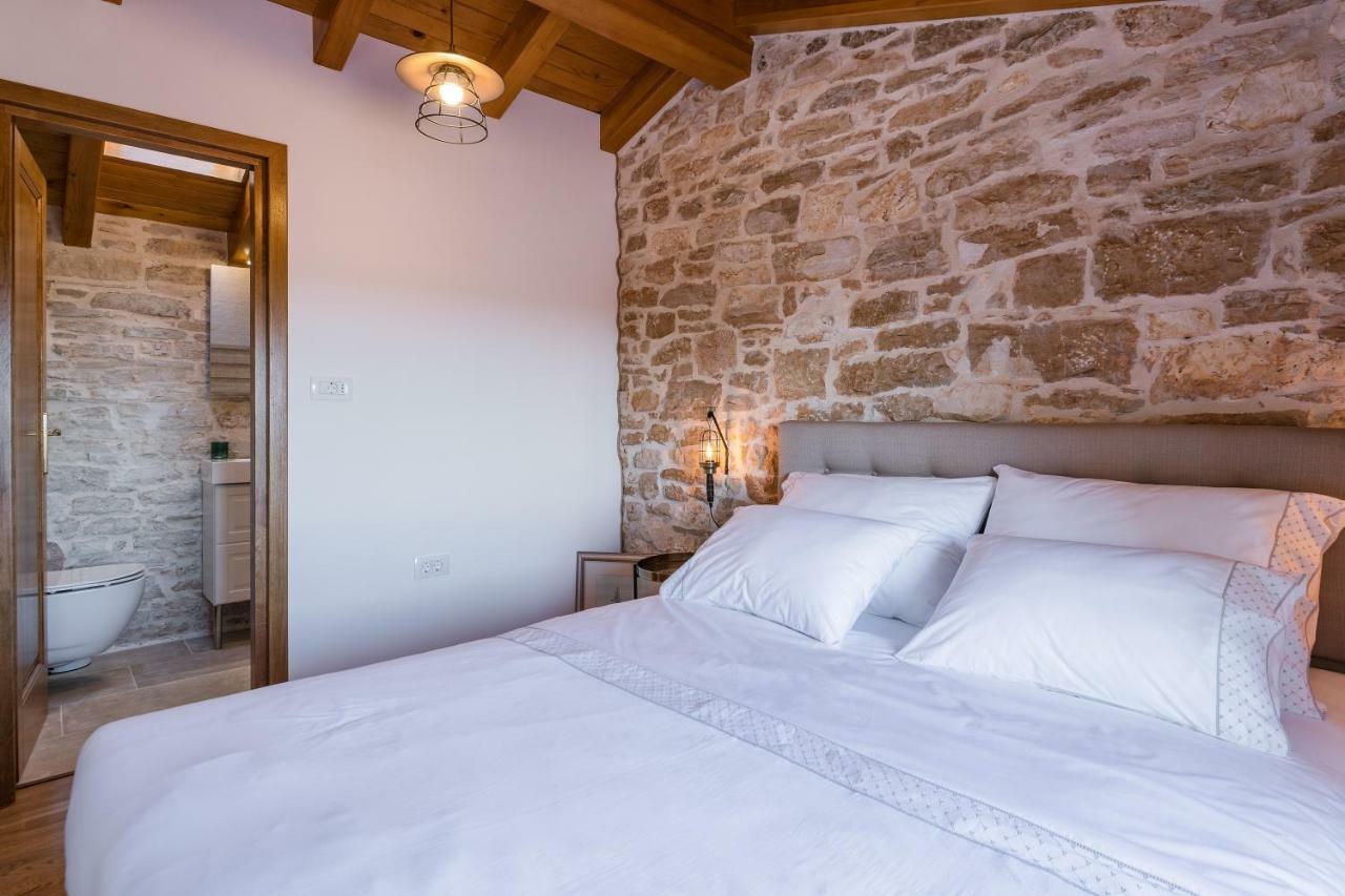 Honey House Villa Roial Екстериор снимка