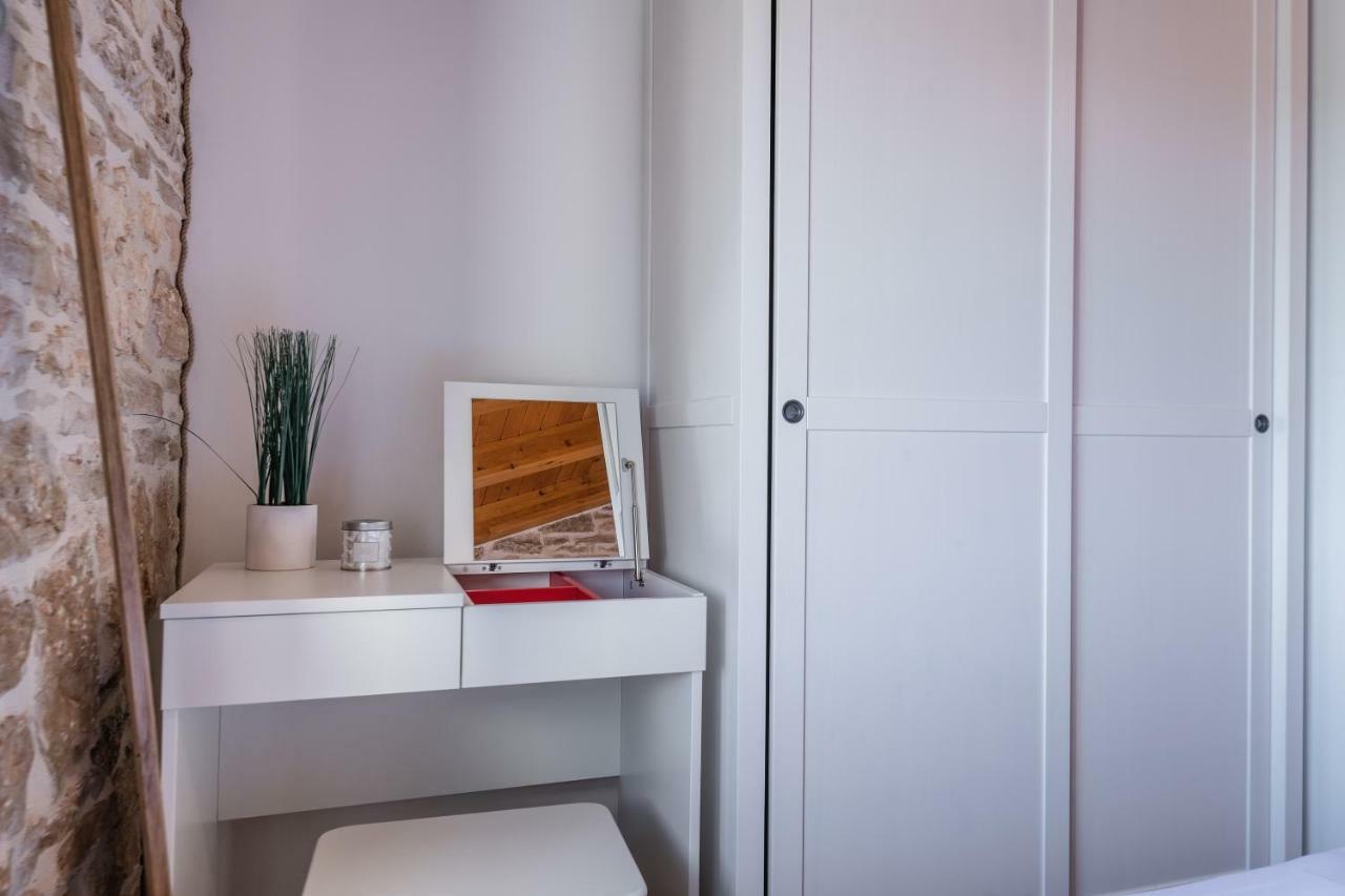 Honey House Villa Roial Екстериор снимка
